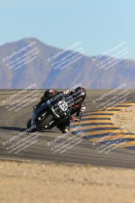 media/Dec-10-2023-SoCal Trackdays (Sun) [[0ce70f5433]]/Turn 12 (2pm)/